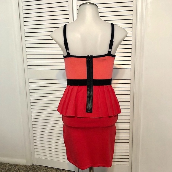 NWOT Bebe pink peplum dress - Picture 5 of 16